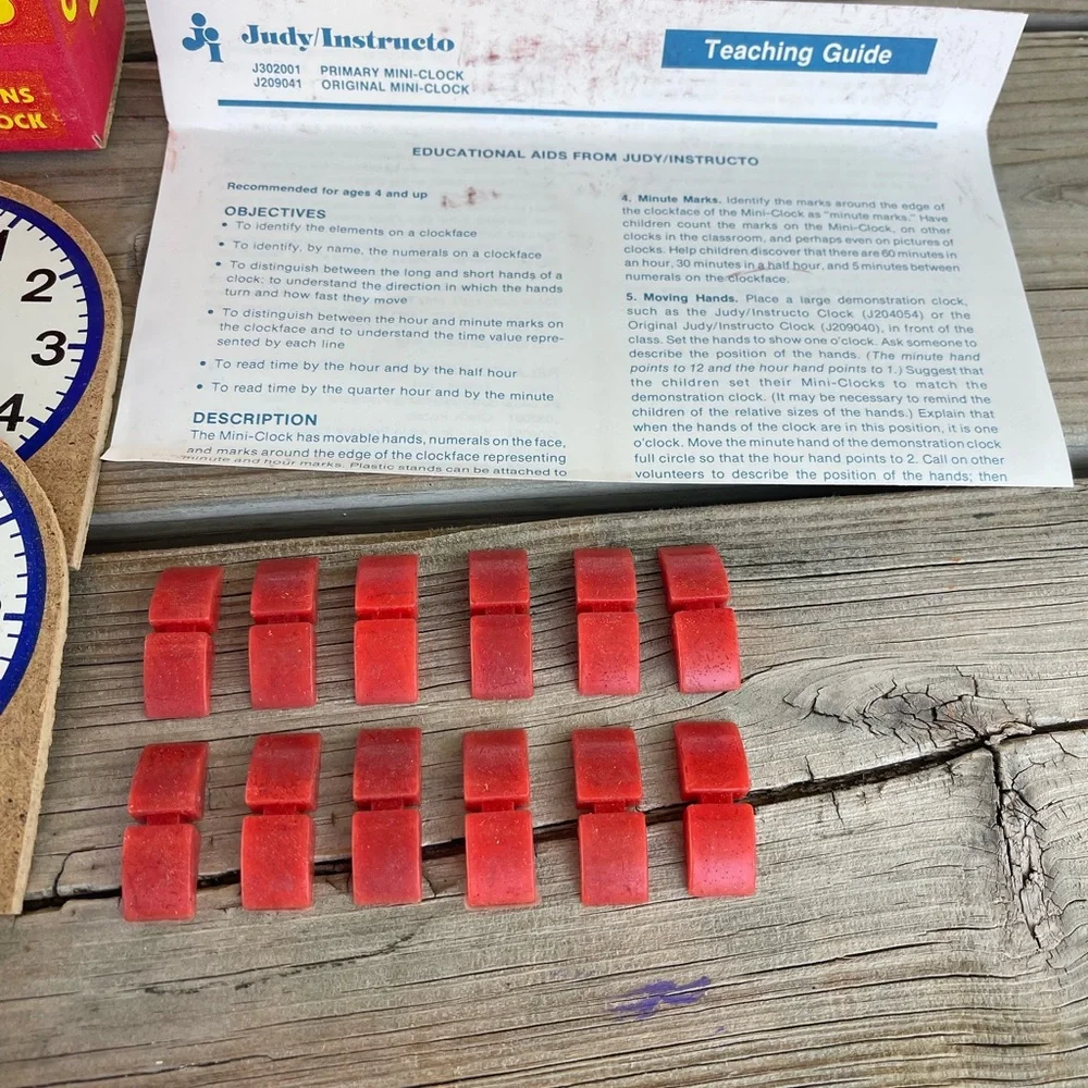Primary‎ Judy Mini-Clocks - Red and Blue